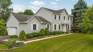 5598 Hearthstone Ct, Ann Arbor, MI 48108