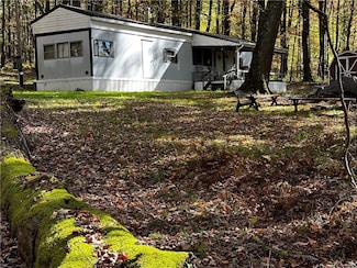 390 Pike School Rd, Markleysburg, PA 15459