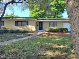 9400 SW 180th St, Palmetto Bay, FL 33157