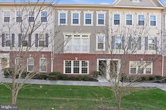 4936 Dane Ridge Cir, Woodbridge, VA 22193