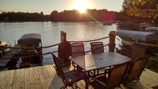 1755 Ln 280 Hamilton Lake, Hamilton, IN 46742