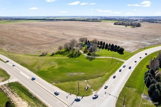 510 E Plainfield West Rd, Plainfield, IL 60544