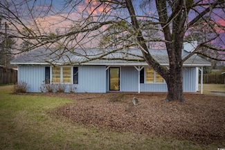 125 Ole Cedar Ln, Conway, SC 29526