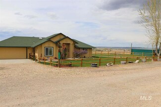 6532 Howard Rd, Marsing, ID 83639