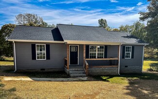 232 Orchard Ln, McMinnville, TN 37110