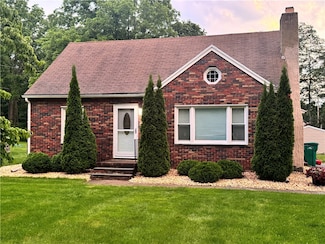 707 Webster Rd, Webster, NY 14580