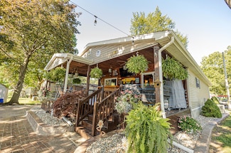 74 Lucky Dr, Coldwater, MI 49036