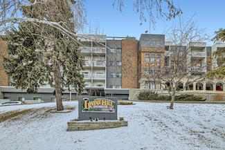 311 Pleasant Ave Unit 412, Saint Paul, MN 55102
