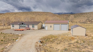 127 Little Rock Rd, Clark, WY 82435