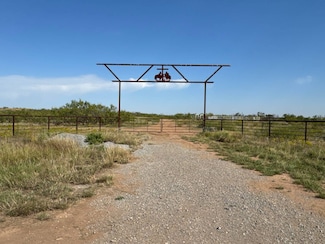 E 1320 N 1790 Rd, Erick, OK 73554