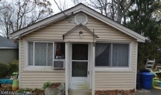 8 Cornell Way, Hopatcong, NJ 07843