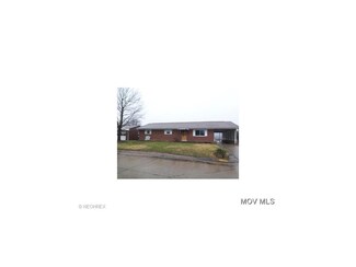 303 2nd St, Saint Marys, WV 26170