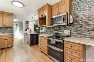 16302 216th St E, Graham, WA 98338