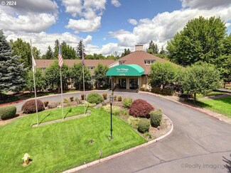 13775 SW Scholls Ferry Rd Unit 214, Beaverton, OR 97008