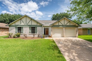 17722 Fieldglen Dr, Houston, TX 77084