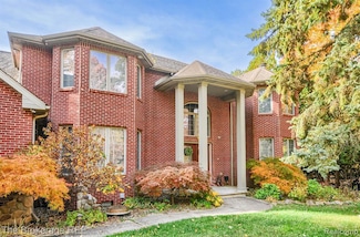 3983 Sunfish Dr, Lapeer, MI 48446
