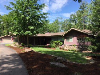 18 Wooded Ln, Dallas, PA 18612