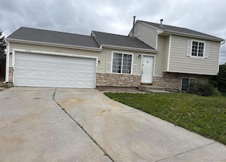 1415 S Pitkin Ct, Aurora, CO 80017
