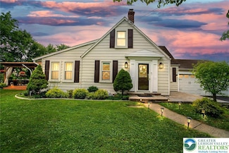 4108 Oakland Rd, Bethlehem, PA 18020