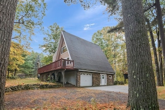 782 N West Main St, Douglas, MA 01516