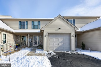57 Chickadee Cir, Leola, PA 17540