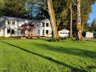 2166 S Drift Creek Rd, Lincoln City, OR 97367