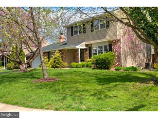 4923 Painted Sky Rd, Reading, PA 19606