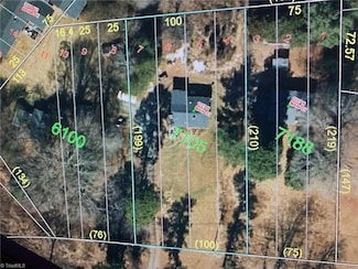 1125 N Main St, Walnut Cove, NC 27052