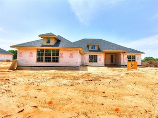 11737 Ward Rd, Edmond, OK 73034
