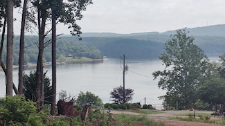 0 Playcation Retreat Cir, Gretna, VA 24557