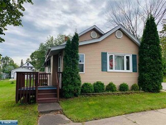 119 Indiana Ave W, Gilbert, MN 55741