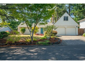 13475 SW 63rd Place, Portland, OR 97219
