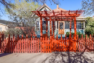 625 Walter St SE, Albuquerque, NM 87102