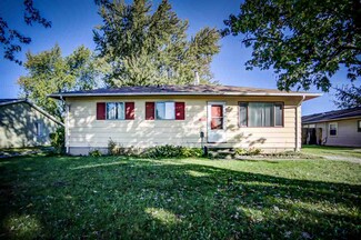 225 Edgeknoll Ln, Fort Wayne, IN 46816