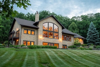 5949 Korback Rd, Spring Green, WI 53588