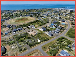 415 N Portal Loop SW, Ocean Shores, WA 98569