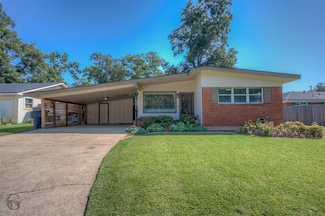 1615 Success St, Bossier City, LA 71112