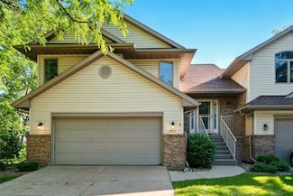 6967 Doubletree Rd NE Unit 6967, Cedar Rapids, IA 52402
