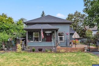 623 10th Ave SW, Albany, OR 97321