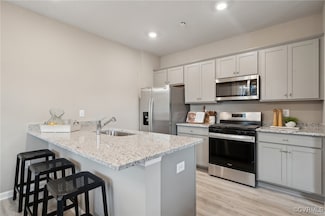 6001 Banyan Ln, North Chesterfield, VA 23234