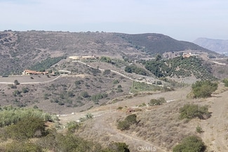 8 La Cruz Dr, Temecula, CA 92590