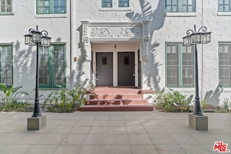 1250 N Harper Ave Unit 302, West Hollywood, CA 90046