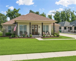 333 Luke Dr, Des Allemands, LA 70030