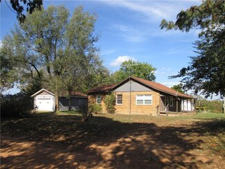 21530 E 495 Rd, Colcord, OK 74338
