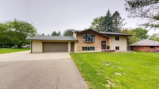 3322 8th St NE, Willmar, MN 56201