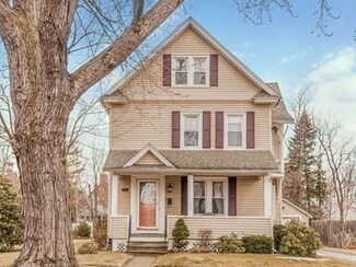 366 Springfield St, Springfield, MA 01107