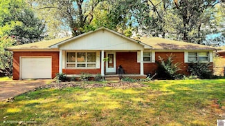 2535 Laclede St, Paducah, KY 42001