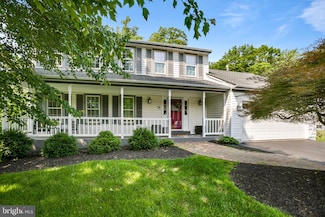 8518 Chase Glen Cir, Fairfax Station, VA 22039