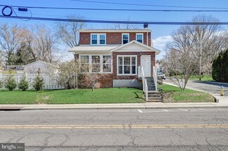 411 E Walnut St, Perkasie, PA 18944