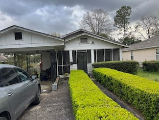 229 E Clark St, Quincy, FL 32351